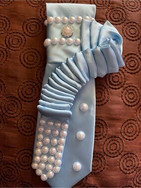 Light Blue Pearl-Embellished Satin Necklace Tie